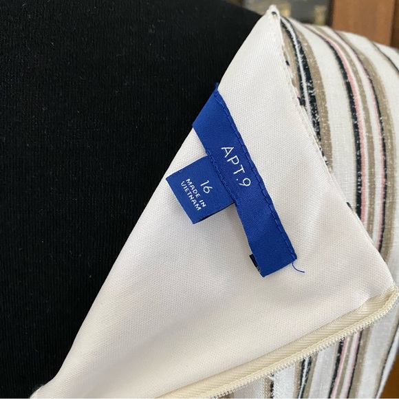 Apt 9 Striped Body-con Pencil Dress - Picture 8 of 10